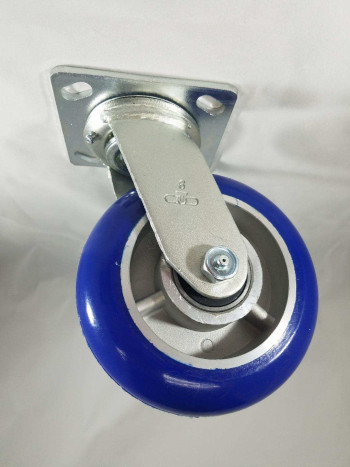 MEDIUM-DUTY CASTERS